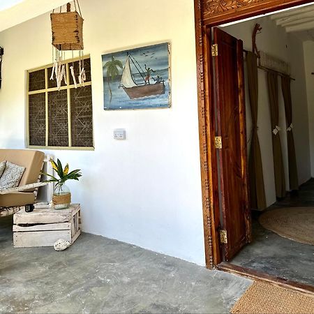 Mlango Paje House II B&B 외부 사진