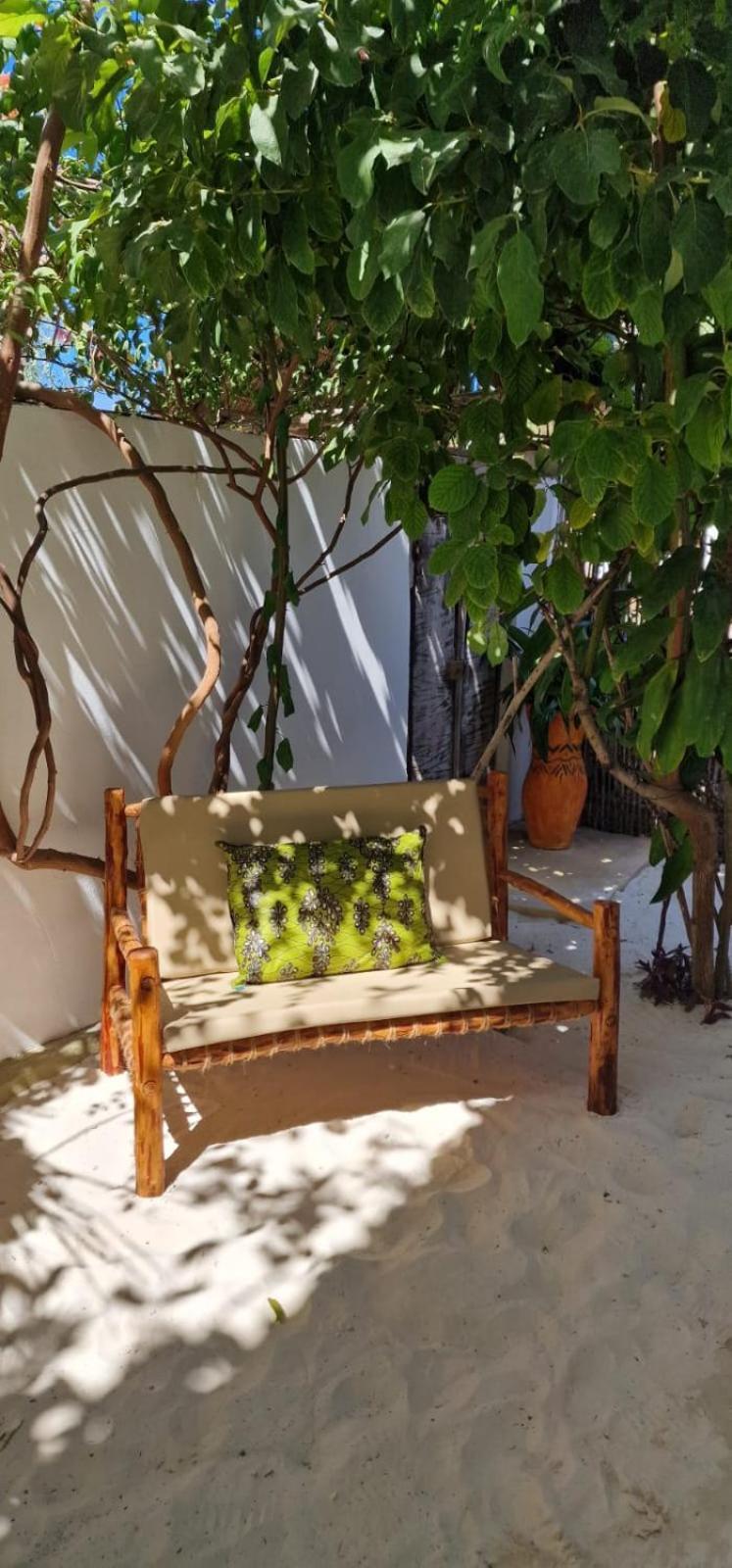 Mlango Paje House II B&B 외부 사진