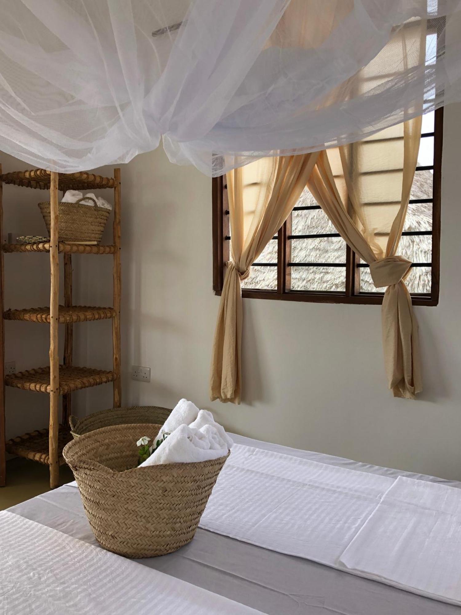 Mlango Paje House II B&B 외부 사진