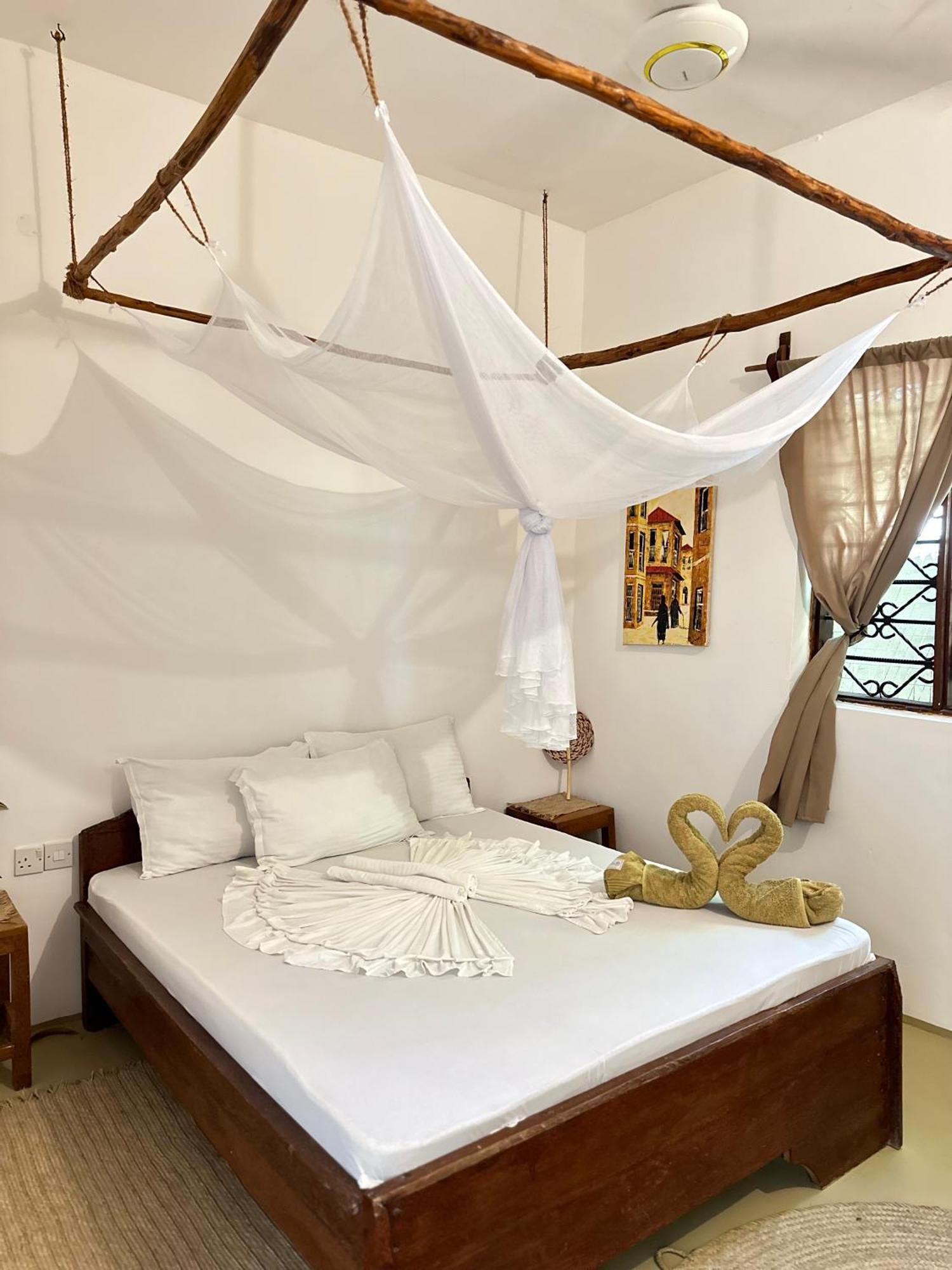 Mlango Paje House II B&B 외부 사진