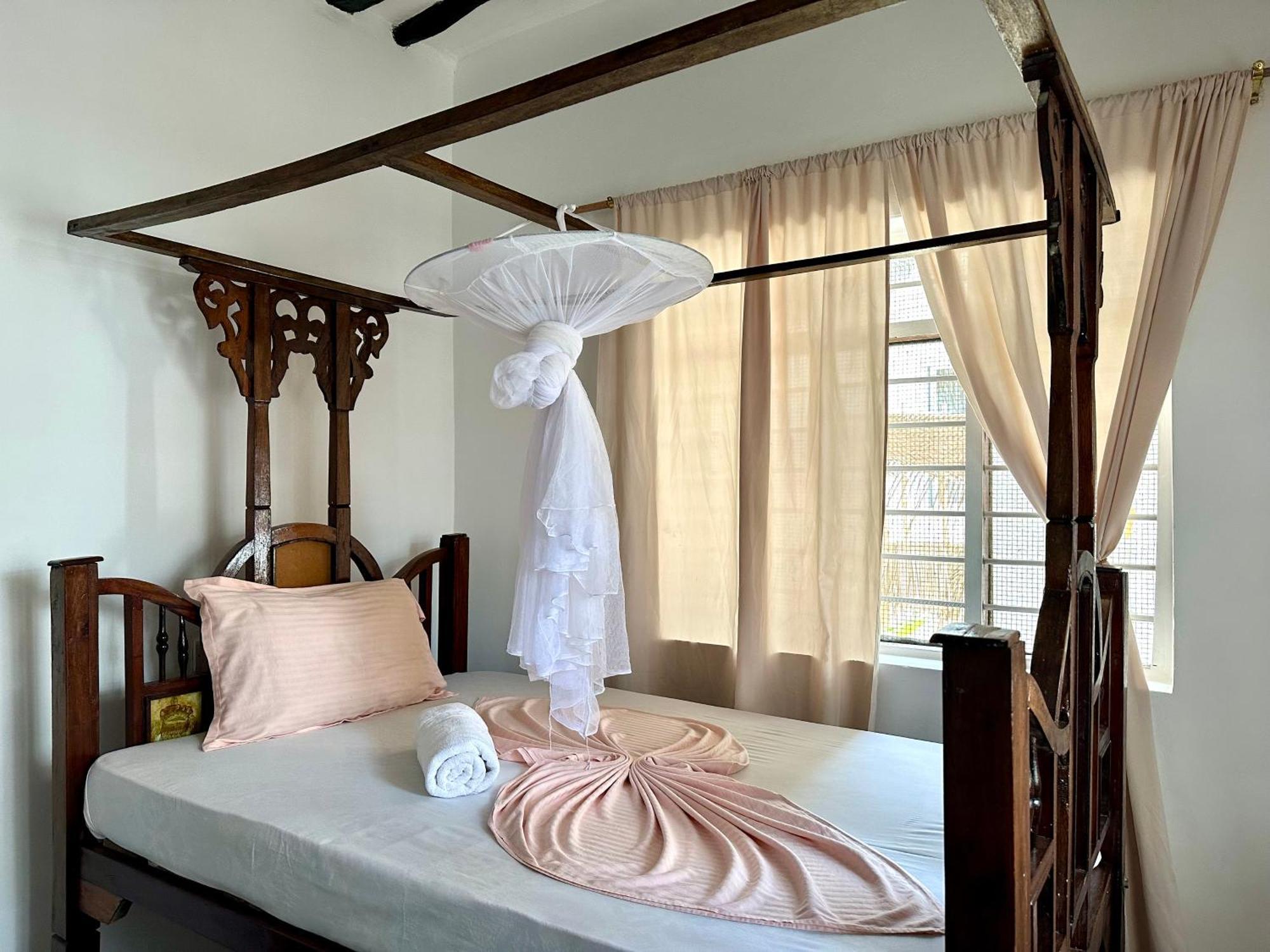 Mlango Paje House II B&B 외부 사진